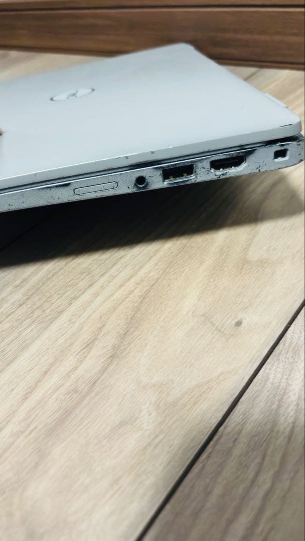 Dell latitude 5330 第12世代 i5-1235U win11