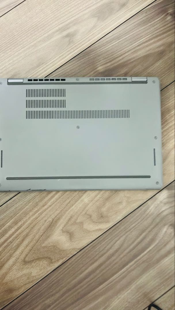 Dell latitude 5330 第12世代 i5-1235U win11