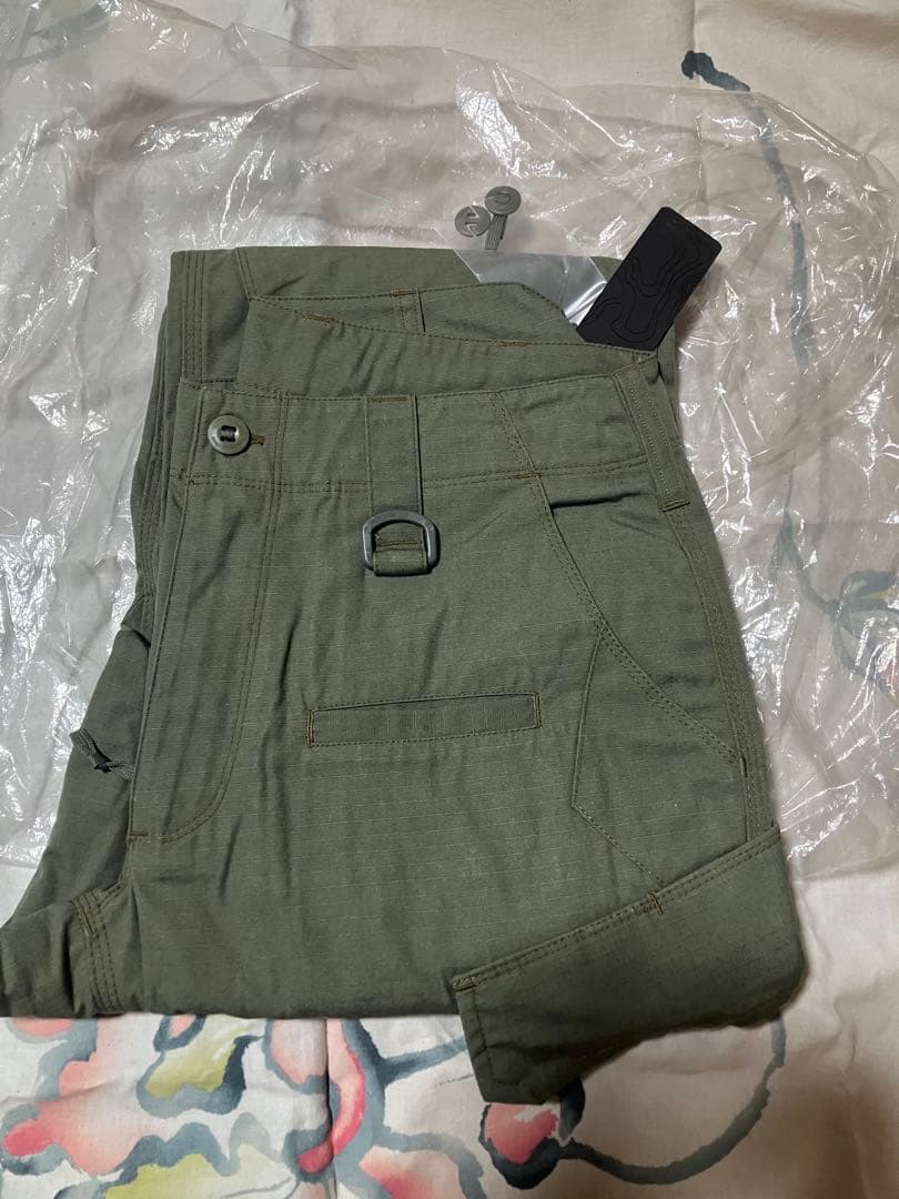 新品tadgear force10カーゴパンツ usa製 30×32 タッドギア