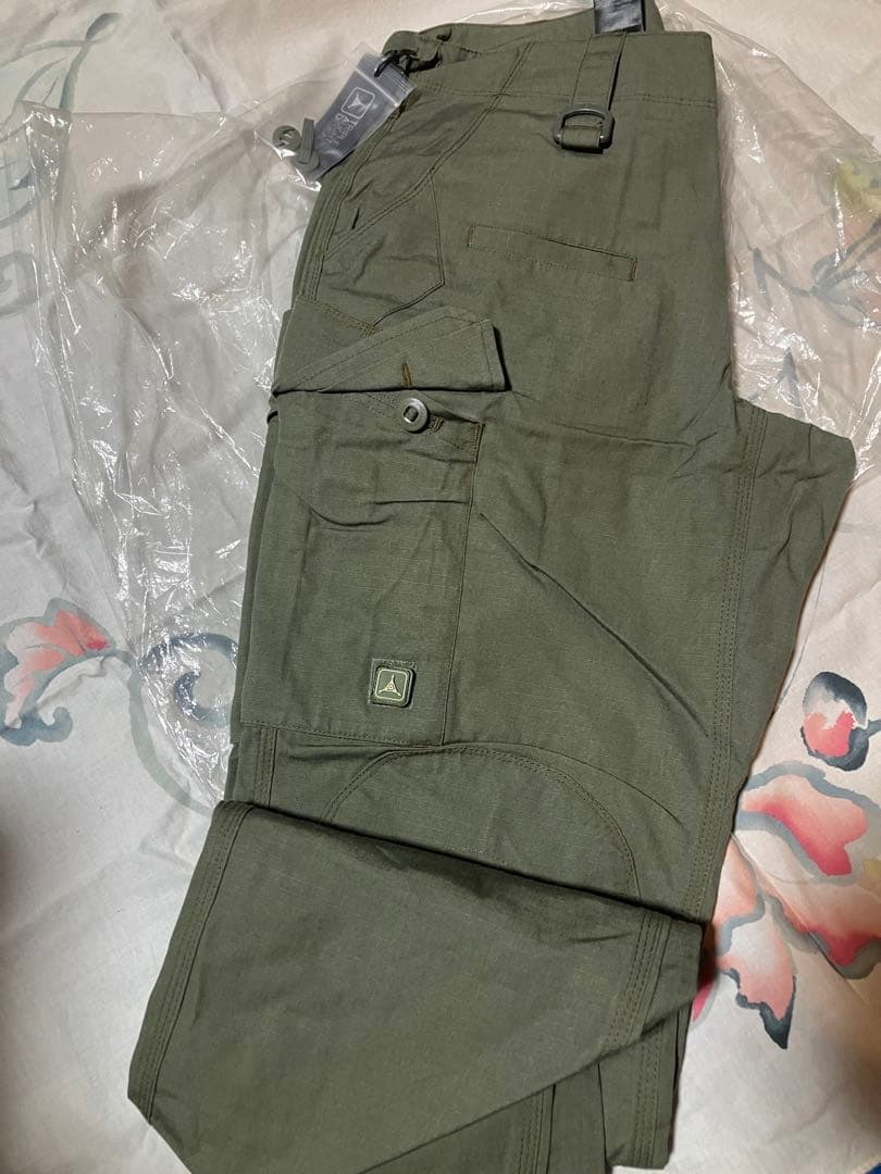 新品tadgear force10カーゴパンツ usa製 30×32 タッドギア