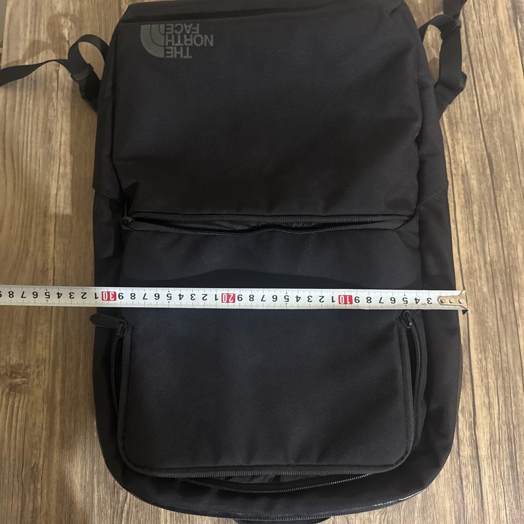 ノースフェイス　シャトルデイパック　スリム