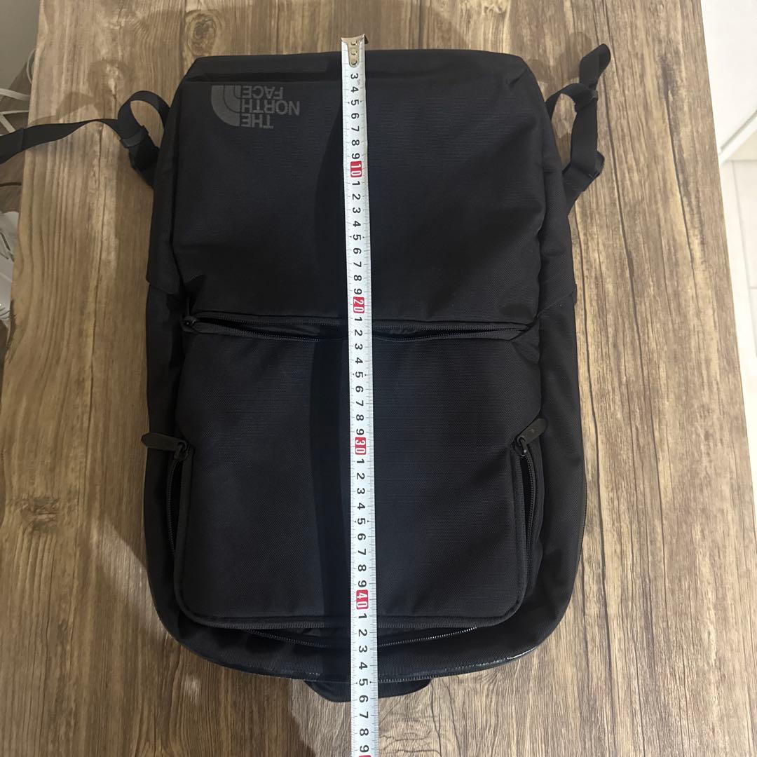 ノースフェイス　シャトルデイパック　スリム