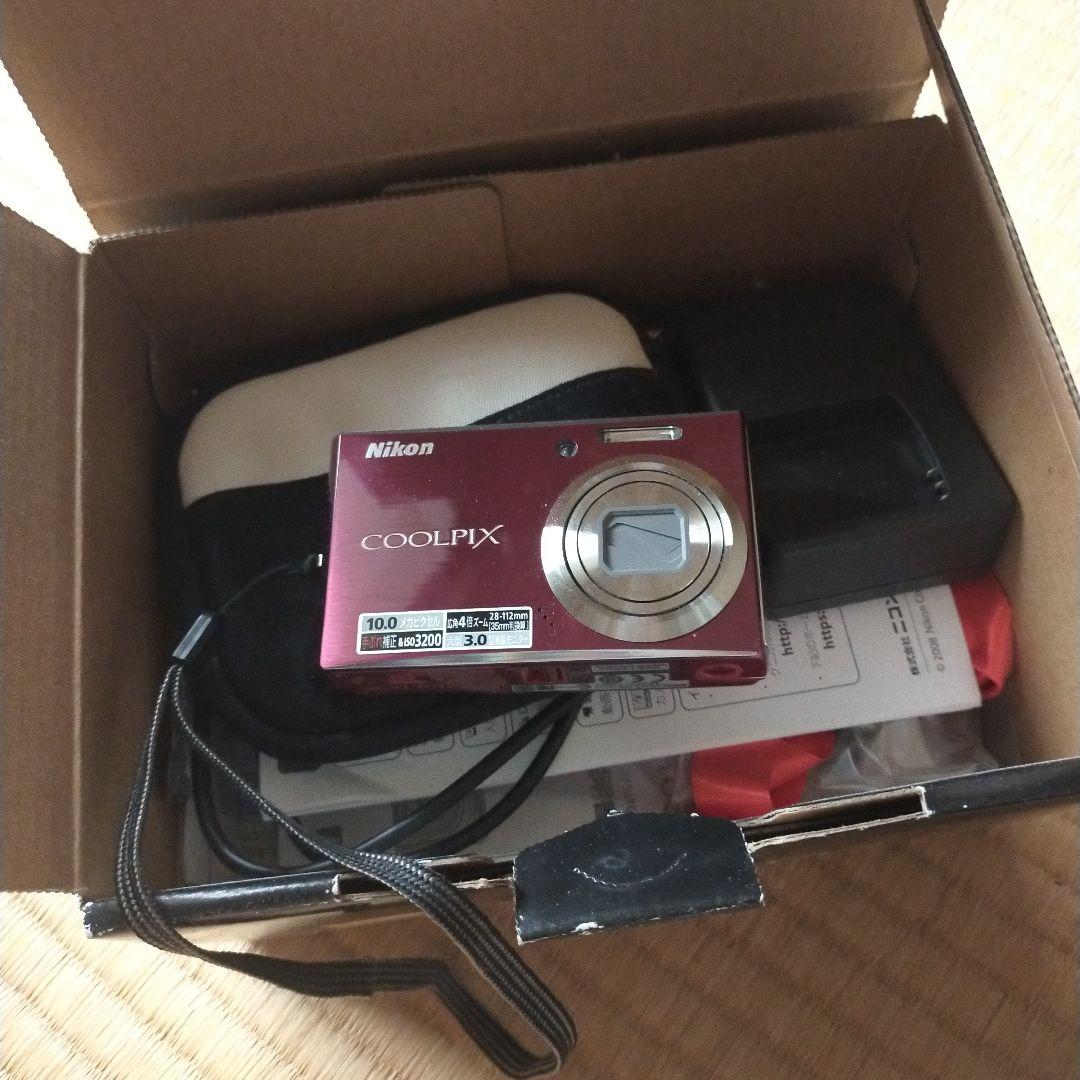 Nikon COOLPIX S610 赤色 本体と付属品