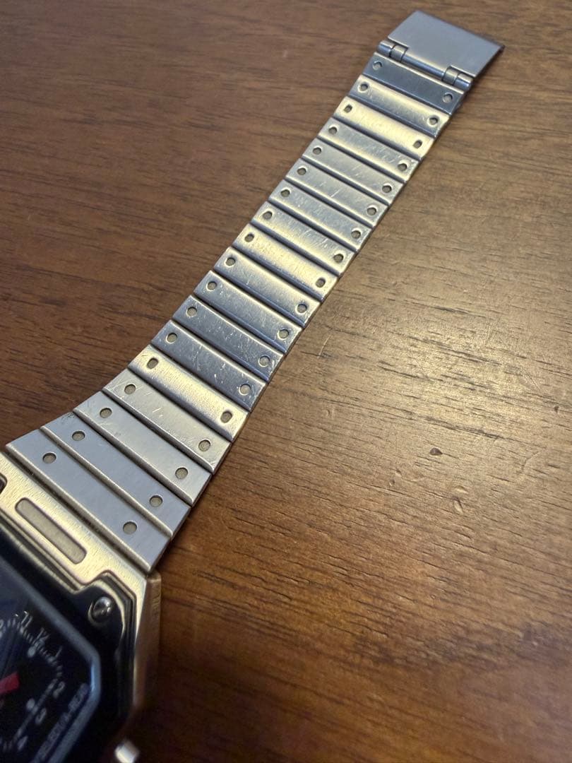 CITIZEN デジタル腕時計 JG2126-69E