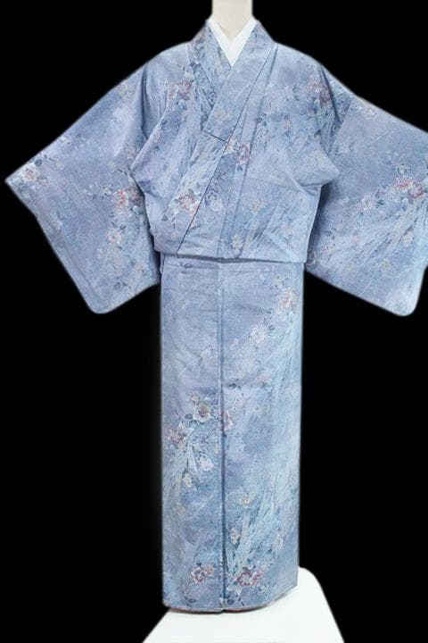 裄６６ｃｍ　本場大島紬の最高峰【都喜ヱ門・都喜エ門】～藤絹織物～　新品のお着物