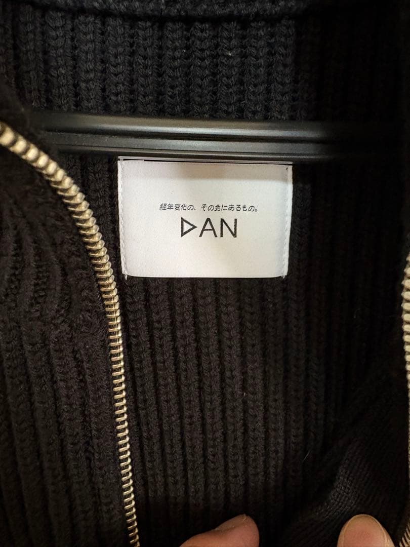 DAN ハズム　ドライバーズニットベスト