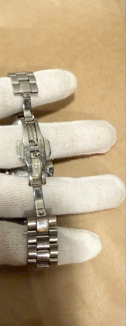 GUCCI 時計　箱つき