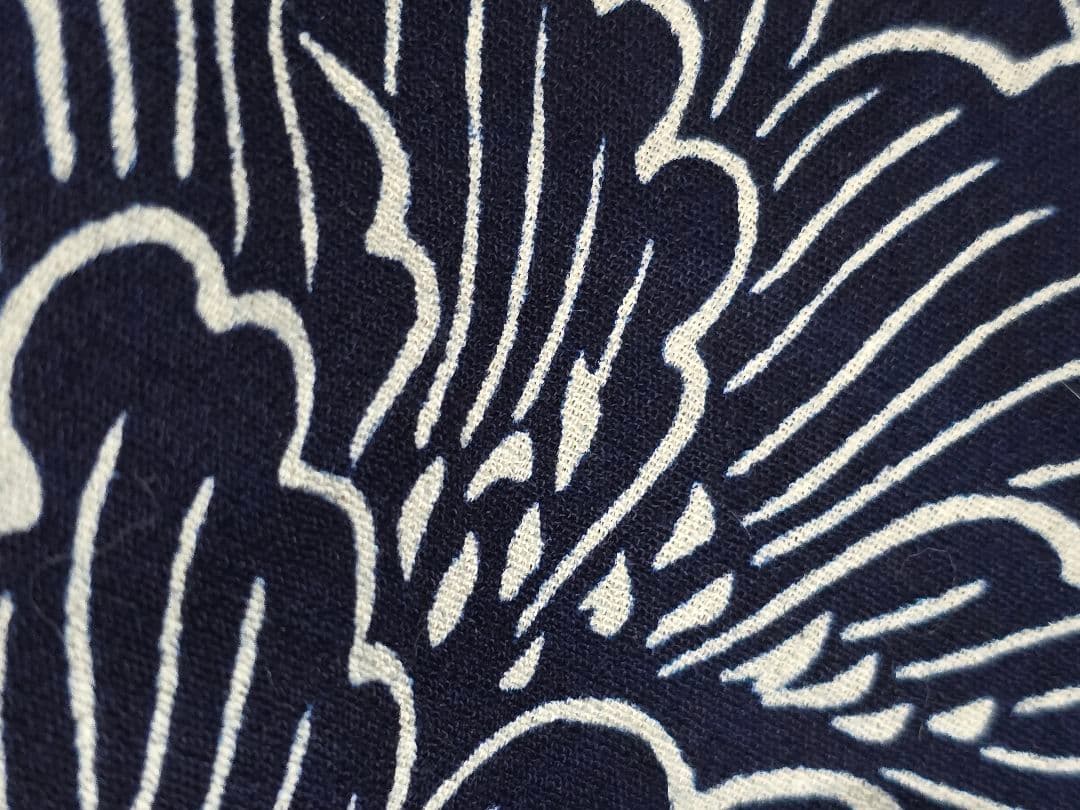 ★メルカリ卒業します。12/25まで。★★再底値にしました。日本橋竺仙代表柄広襟