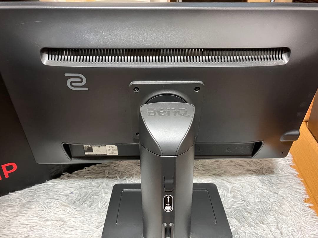 BenQゲーミングモニター XL2411P