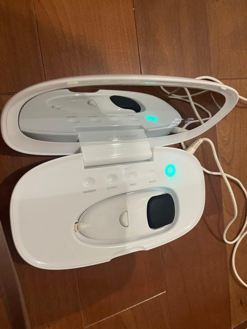 モイスティーヌ　スキンケア美顔器