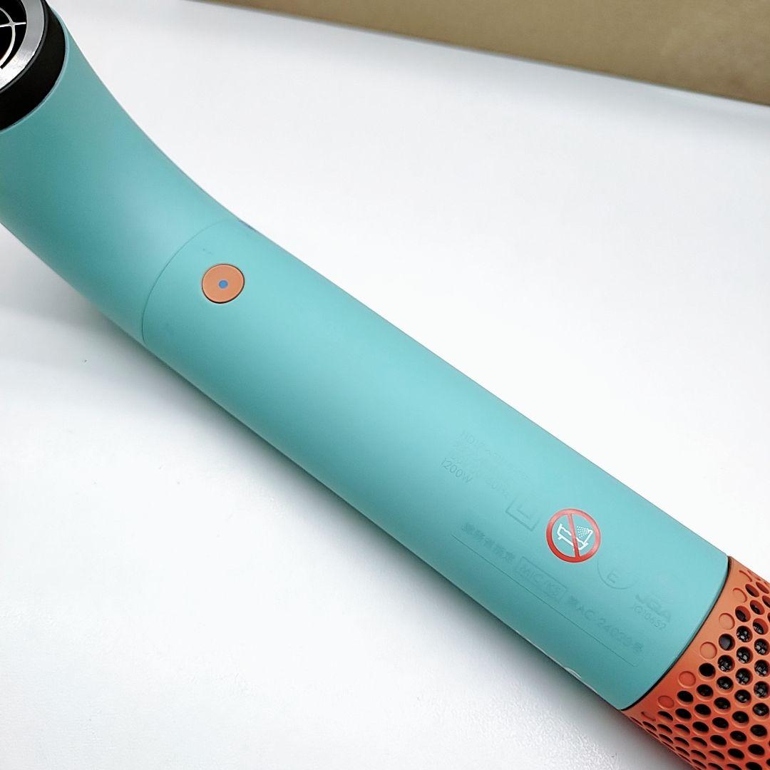 最新モデル ダイソン ドライヤー HD17 Dyson