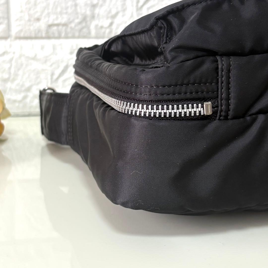 【美品】PORTER タンカー ショルダーバッグ S ブラック 廃盤モデル