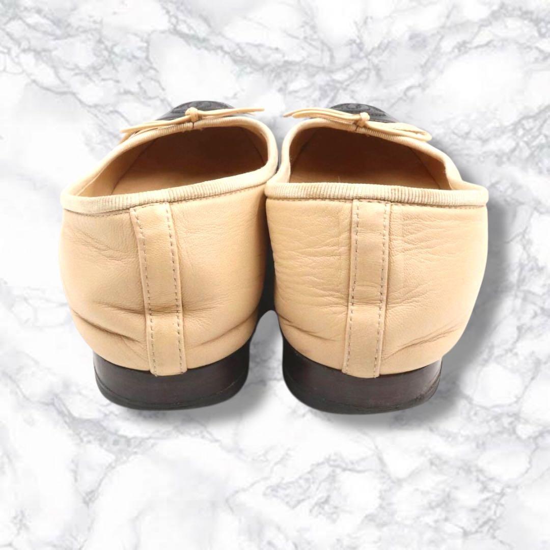 美品 シャネル ココマーク 羊革 バレエシューズ バイカラー 35C