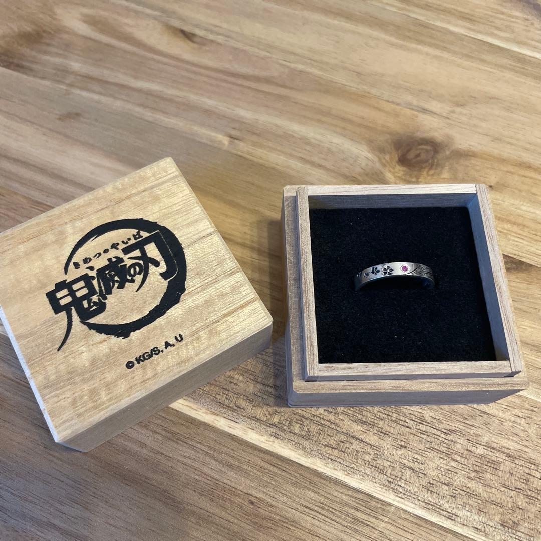 鬼滅の刃 シルバーリング 木製ボックス付き