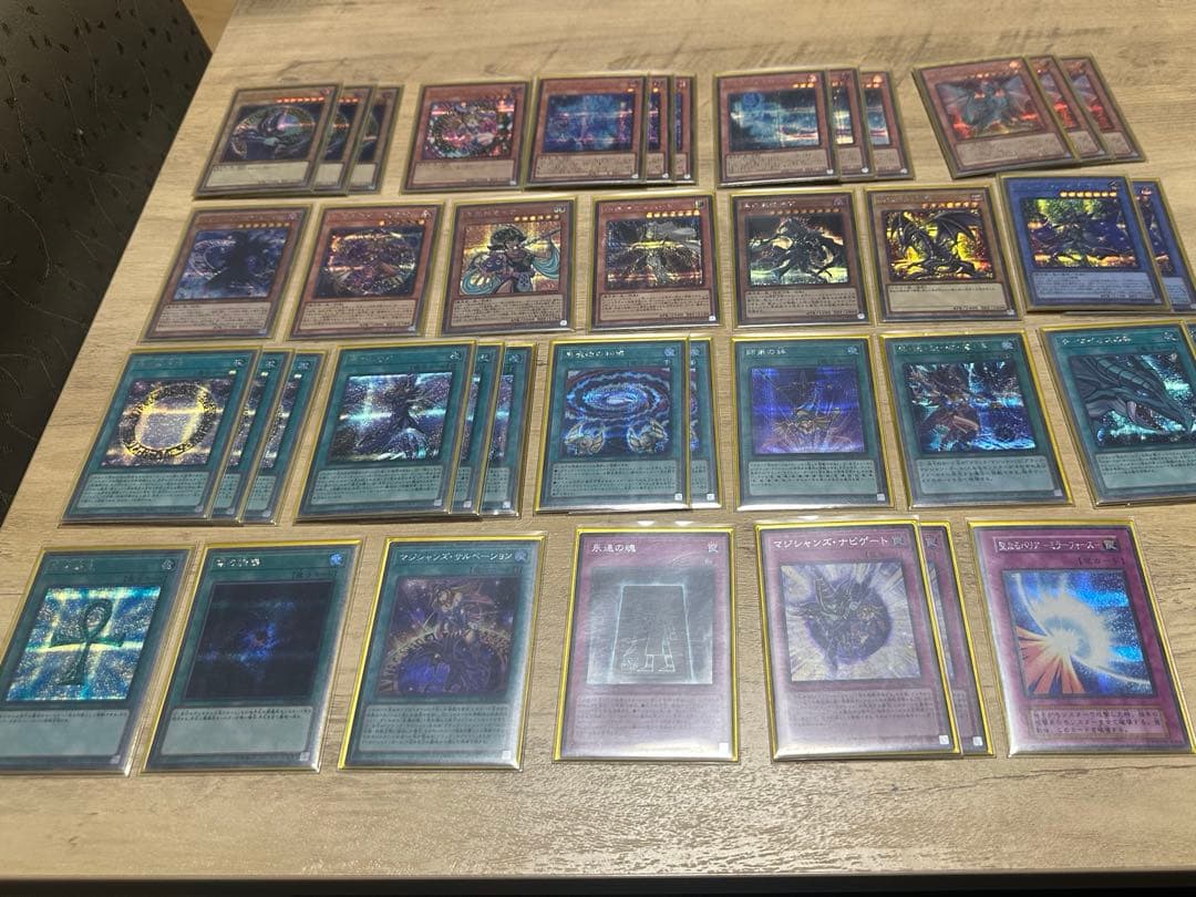 ブラックマジシャンデッキ　メイン、EXオールシークレット（おまけ付き）