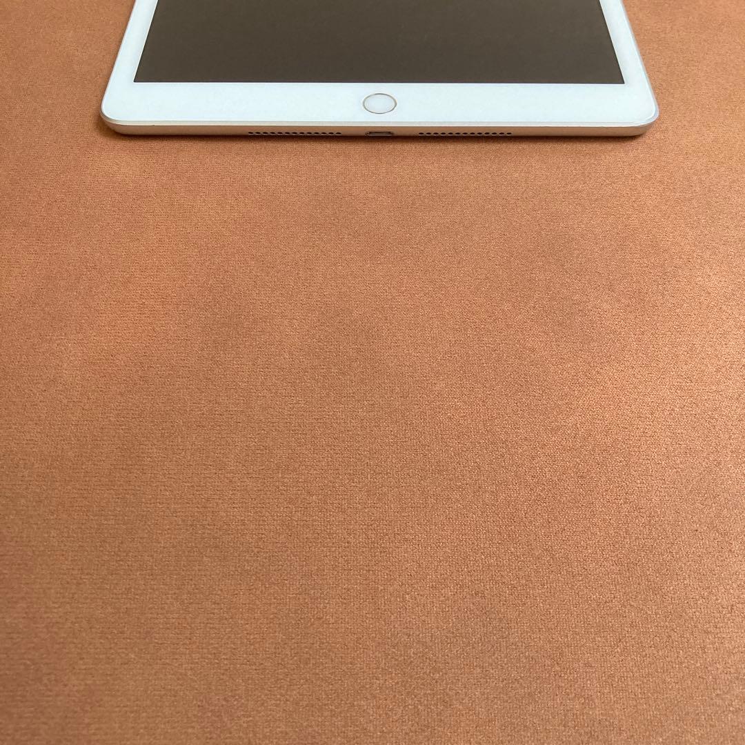 525【早い者勝ち】iPad8 第8世代 32GB SIMフリー☆
