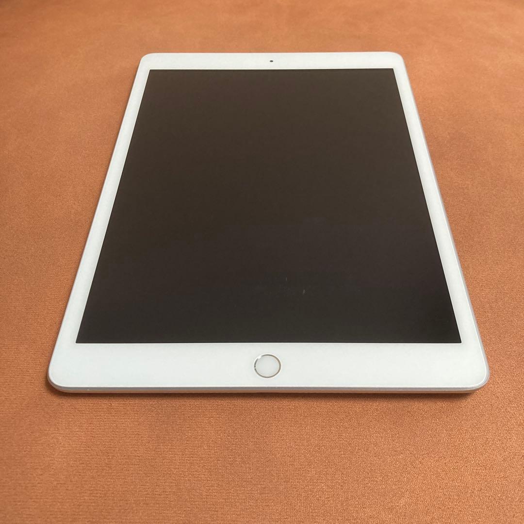 525【早い者勝ち】iPad8 第8世代 32GB SIMフリー☆