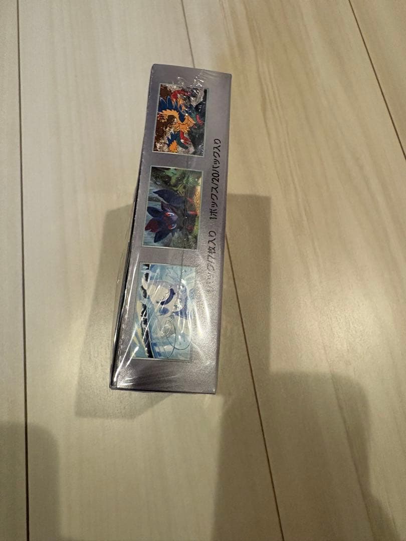 ポケモンカード、ホワイトフレアシュリンク付き、1BOX