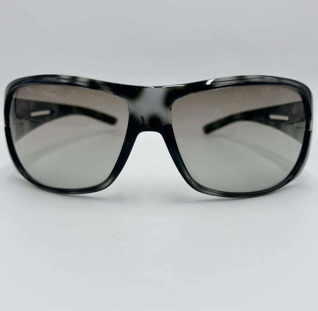 PRADA スクエア型サングラス gradation sunglasses
