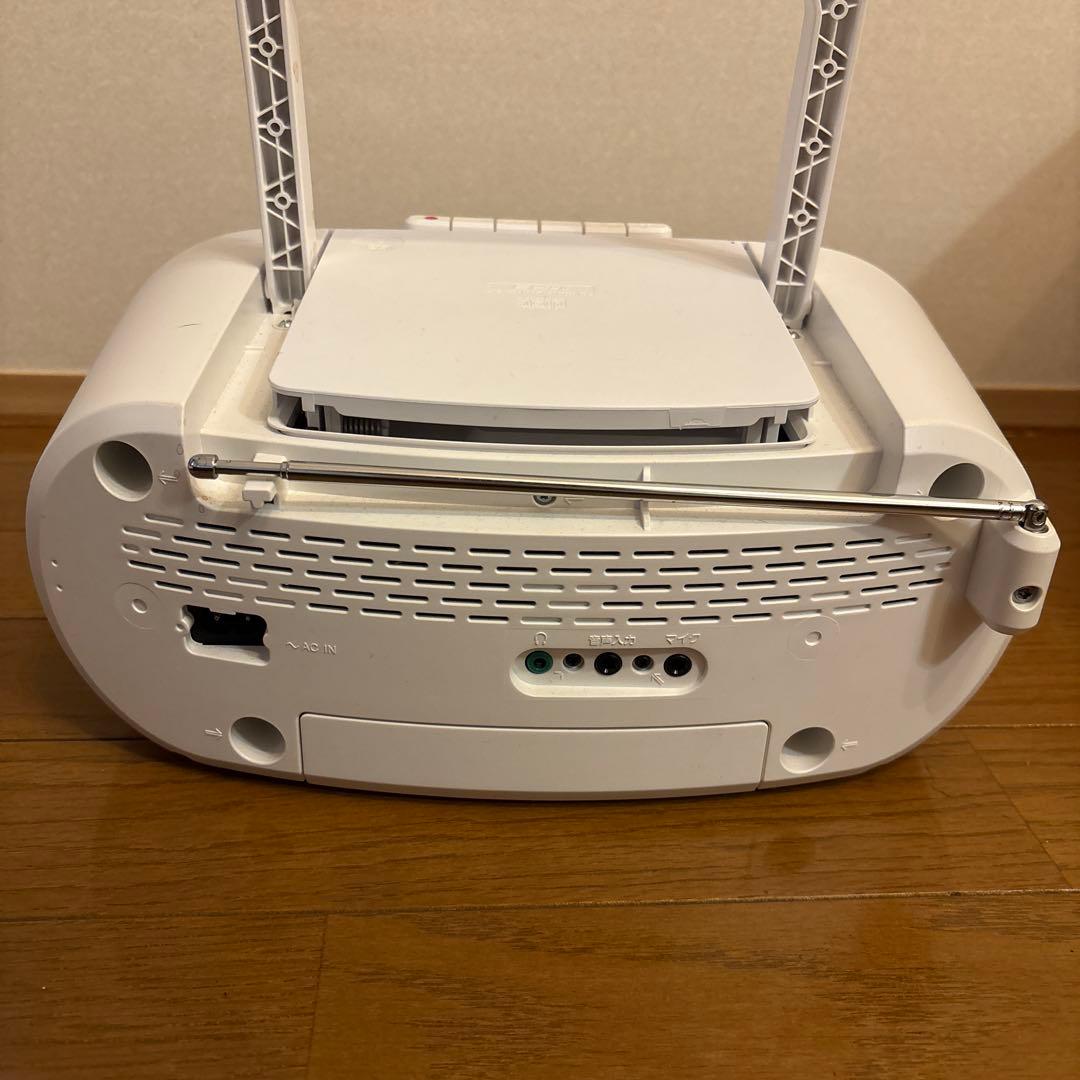 SONY ホワイト ラジカセ CDラジオカセットCFD-S51
