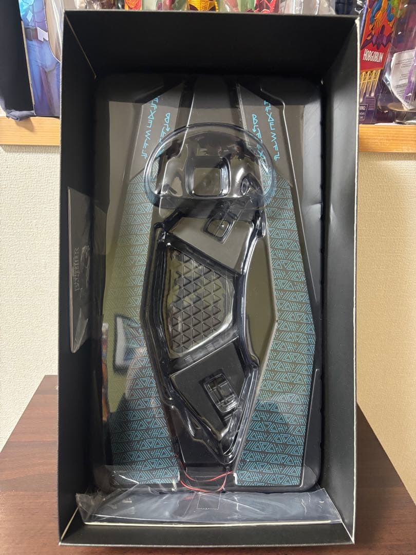 【テンリン】ホットトイズ ブラックパンサー フィギュア