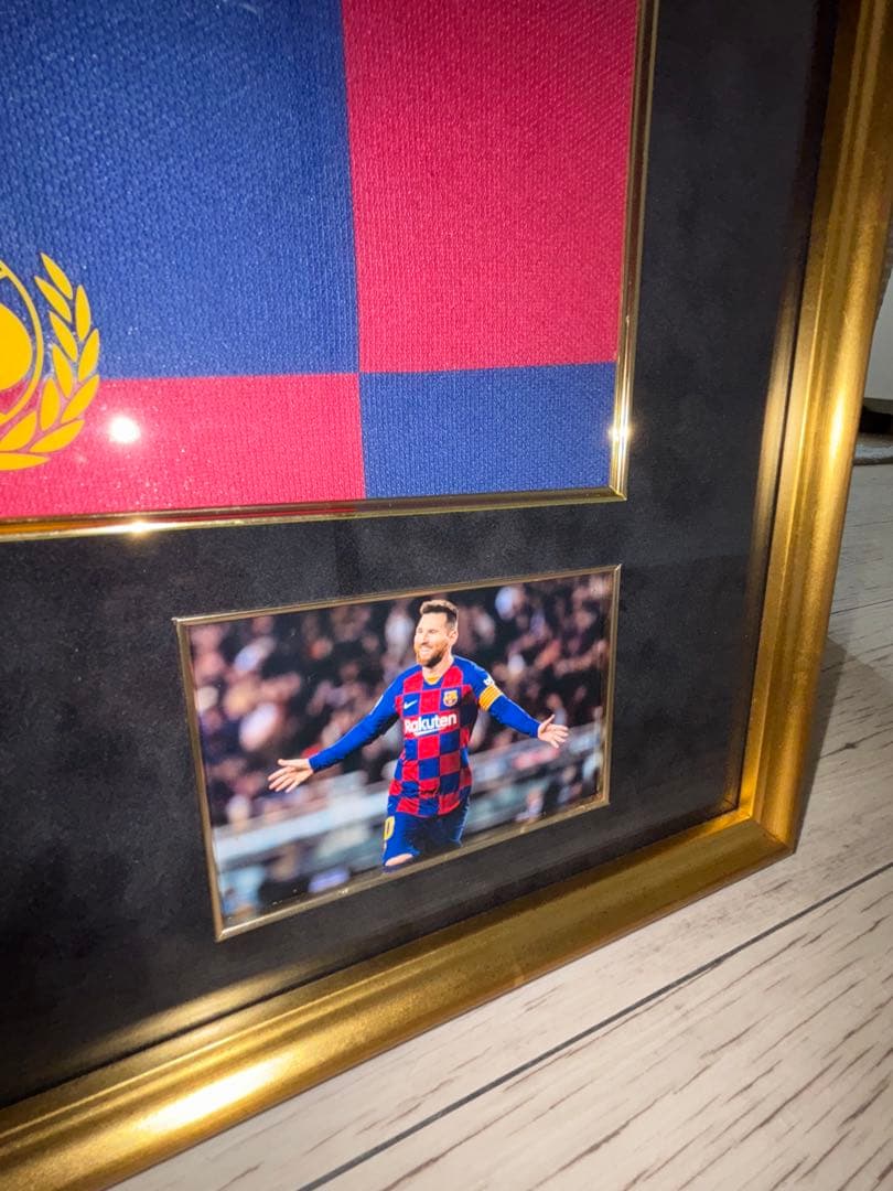 THE DUGOUT メッシ サイン入りユニフォーム フレーム付き