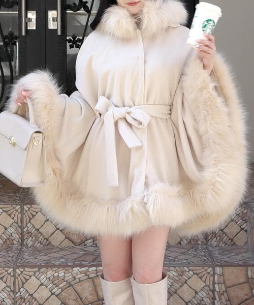109  PARTY フードファーケープコート定価¥35,200
