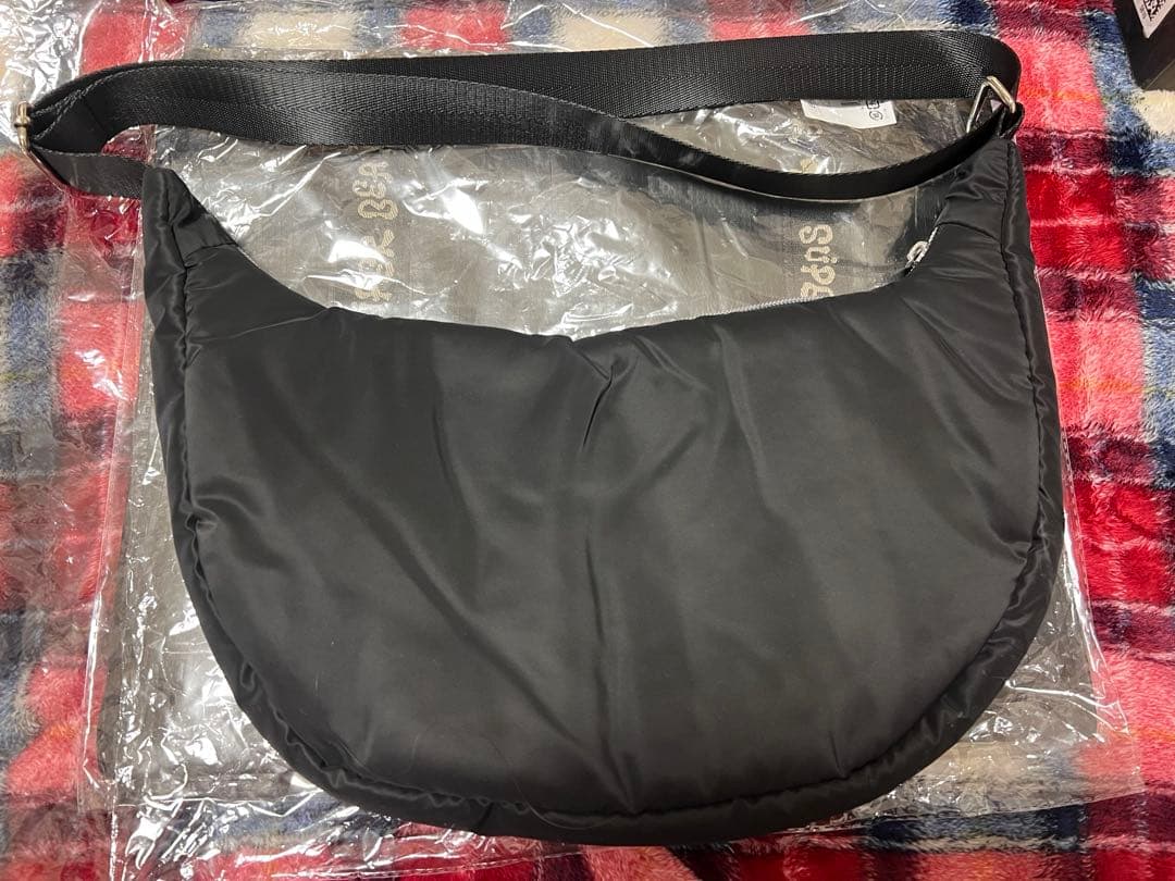 HANA ロゴラウンドバッグ 未使用品