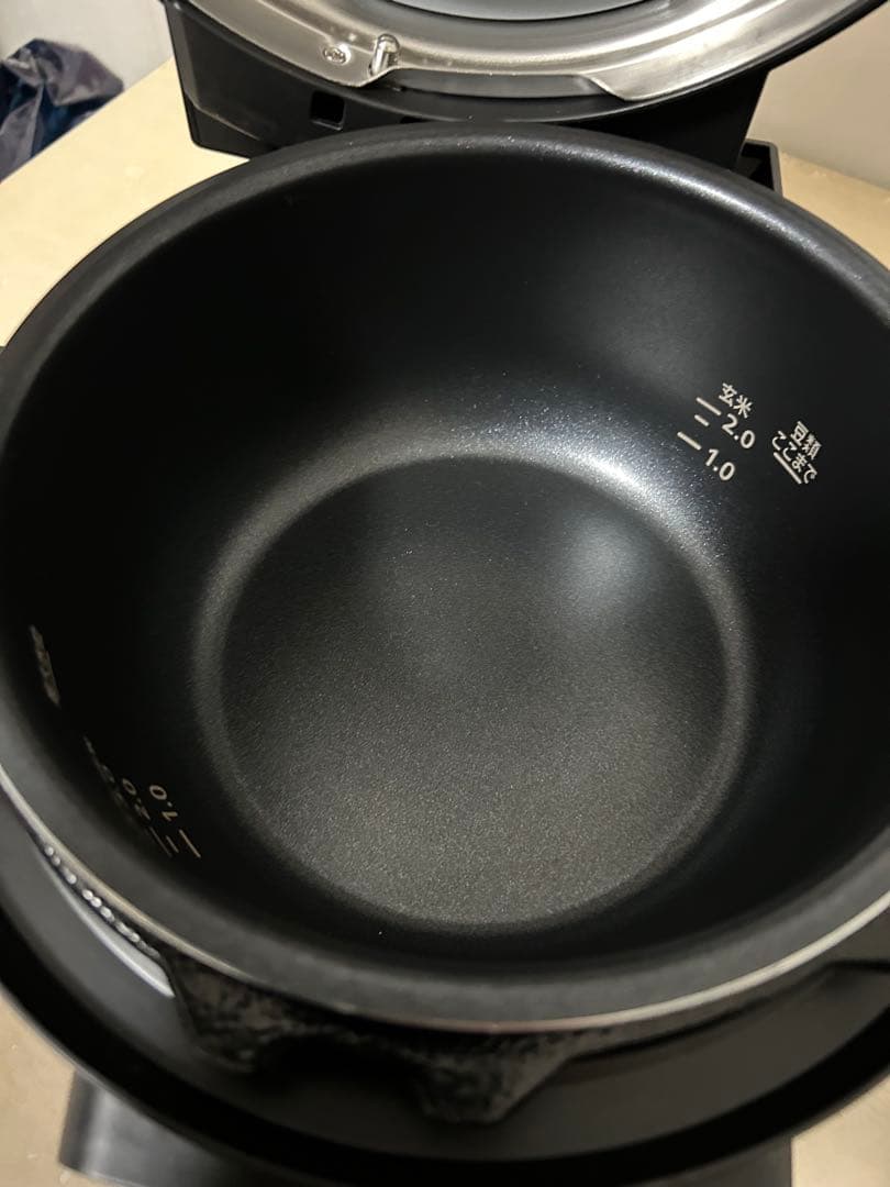 【美品】2024年製 アイリスオーヤ 電気圧力鍋 PMPC-MA2-B