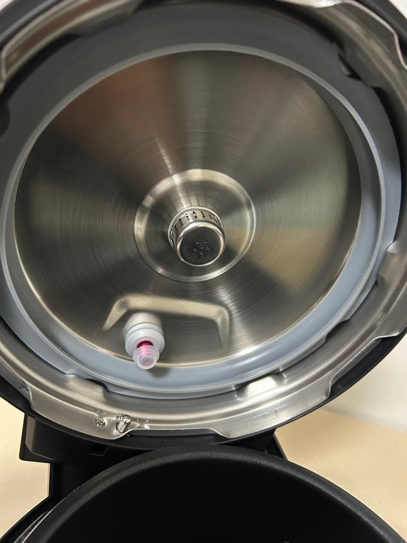 【美品】2024年製 アイリスオーヤ 電気圧力鍋 PMPC-MA2-B