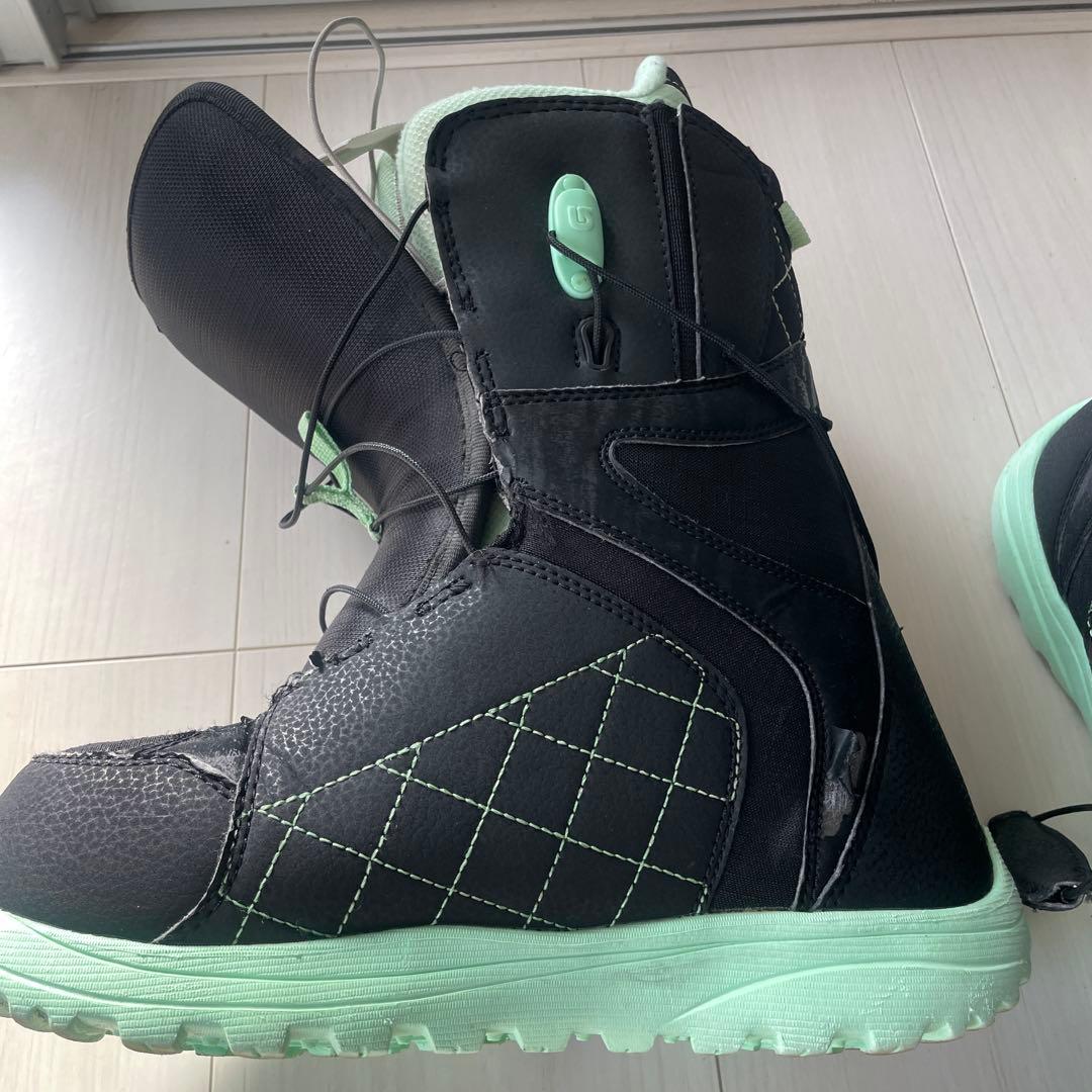 お値下げ中❗️Burton Mint 女性用スノーボードブーツ 24.5cm