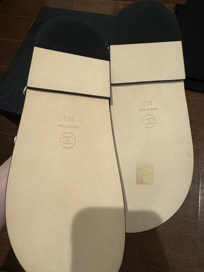 新品未使用 CHANEL ロゴ サンダル 超希少 人気モデル レア