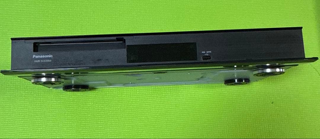 パナソニックblu-rayレコーダー DMR-SUZ2060 未使用に近い