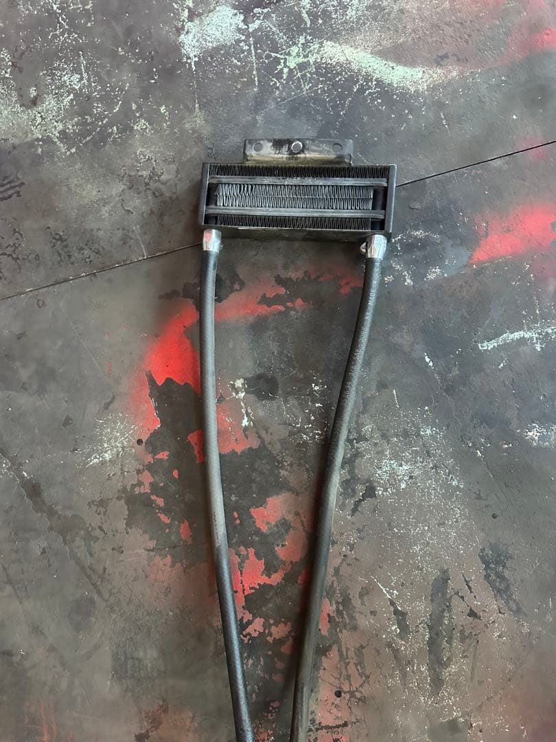 ハーレー　ショベル　オイルクーラー