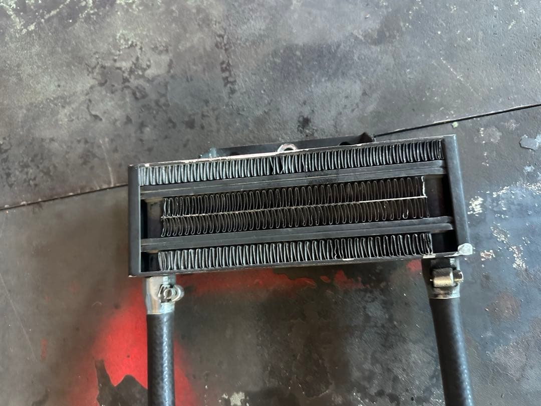 ハーレー　ショベル　オイルクーラー