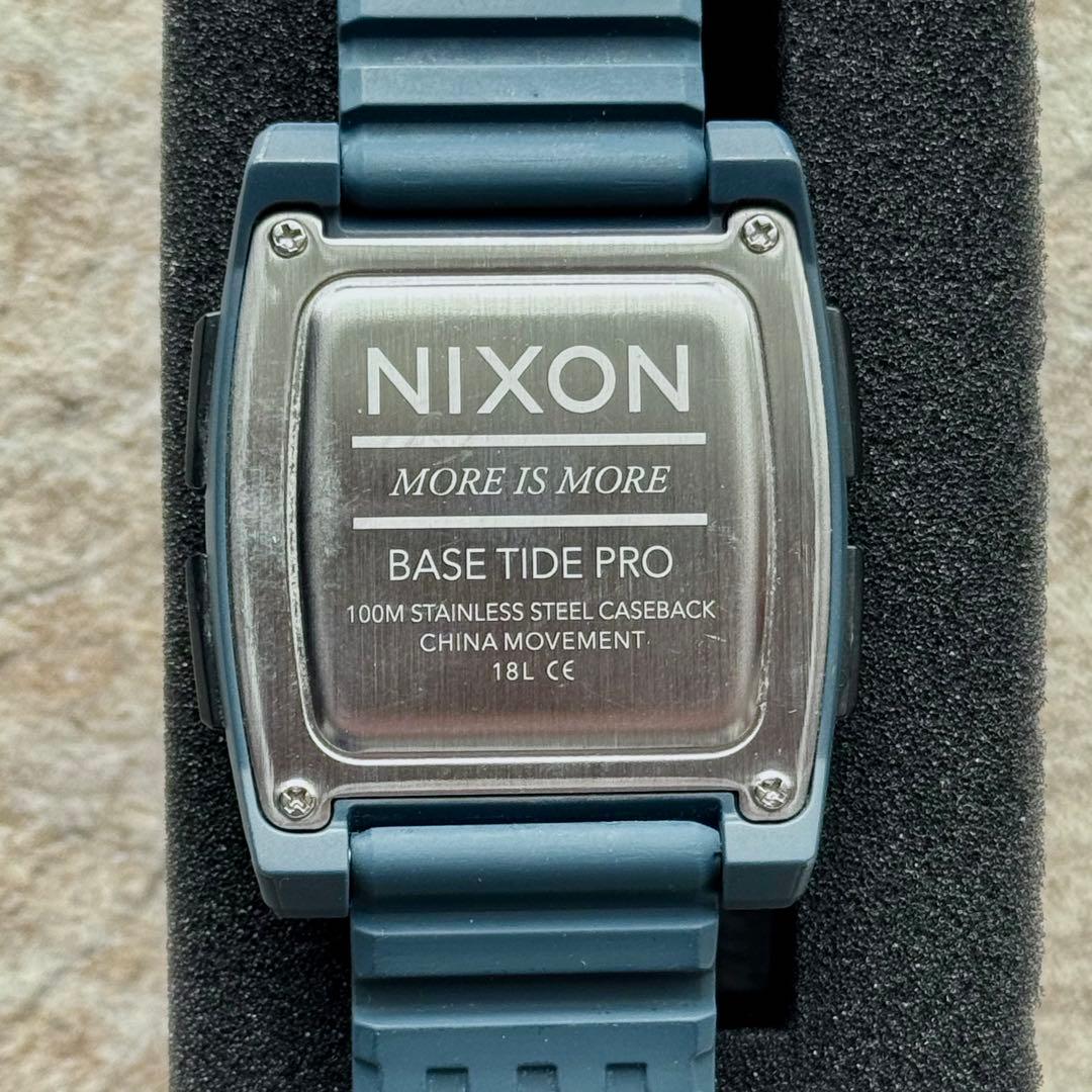 NIXON ニクソン ベースタイドプロ BASE TIDE PRO