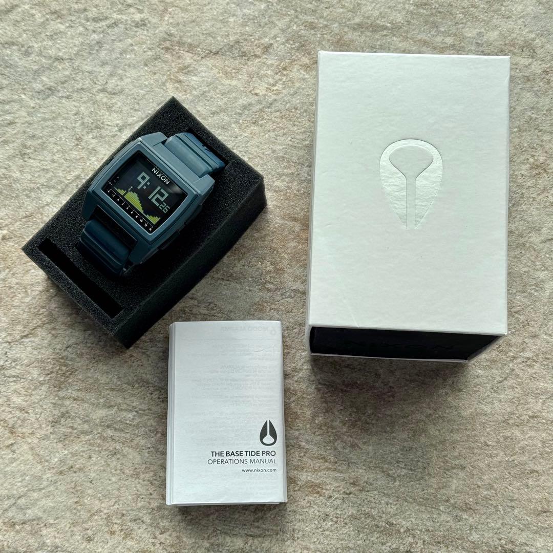 NIXON ニクソン ベースタイドプロ BASE TIDE PRO