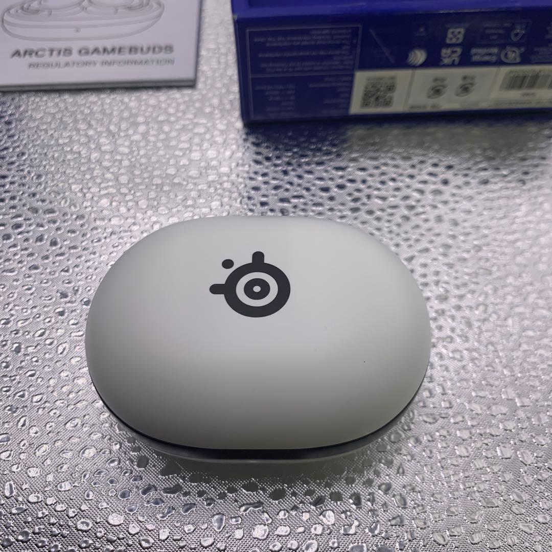 訳あり品　Q3799 SteelSeries ゲーミングワイヤレスイヤホン　白