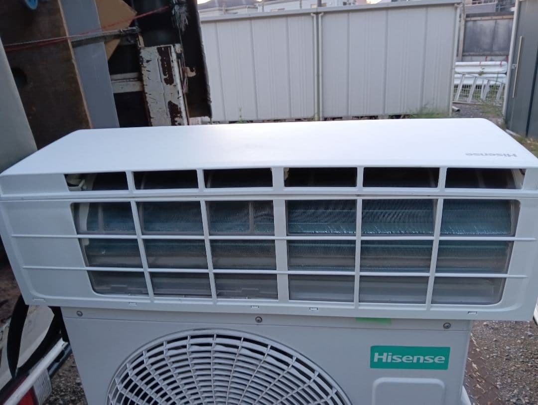 優ハイセンス HA-S25D-W [ルームエアコン (主に8畳用)]21年