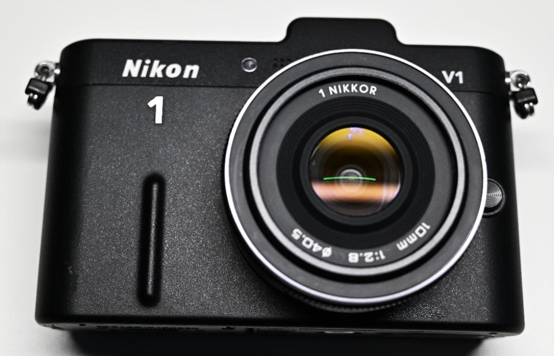 Nikon 1 V1 と 単焦点レンズ10mm f/2.8