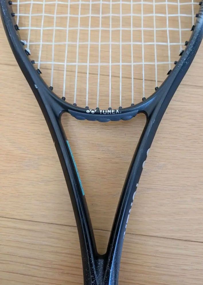 YONEX ボルトレイジ 8S UL1