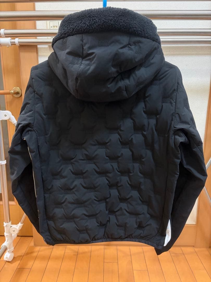 New Balance レディースジャケット ブラック