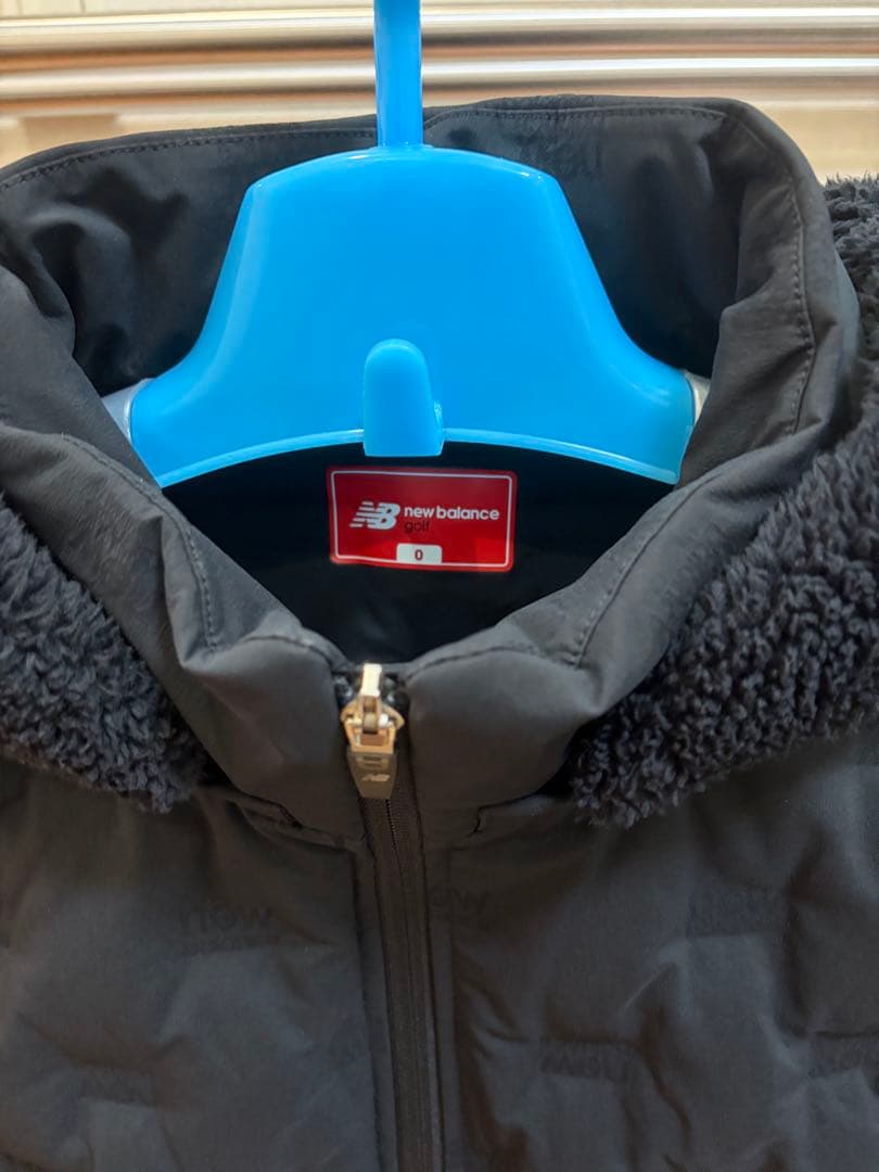 New Balance レディースジャケット ブラック