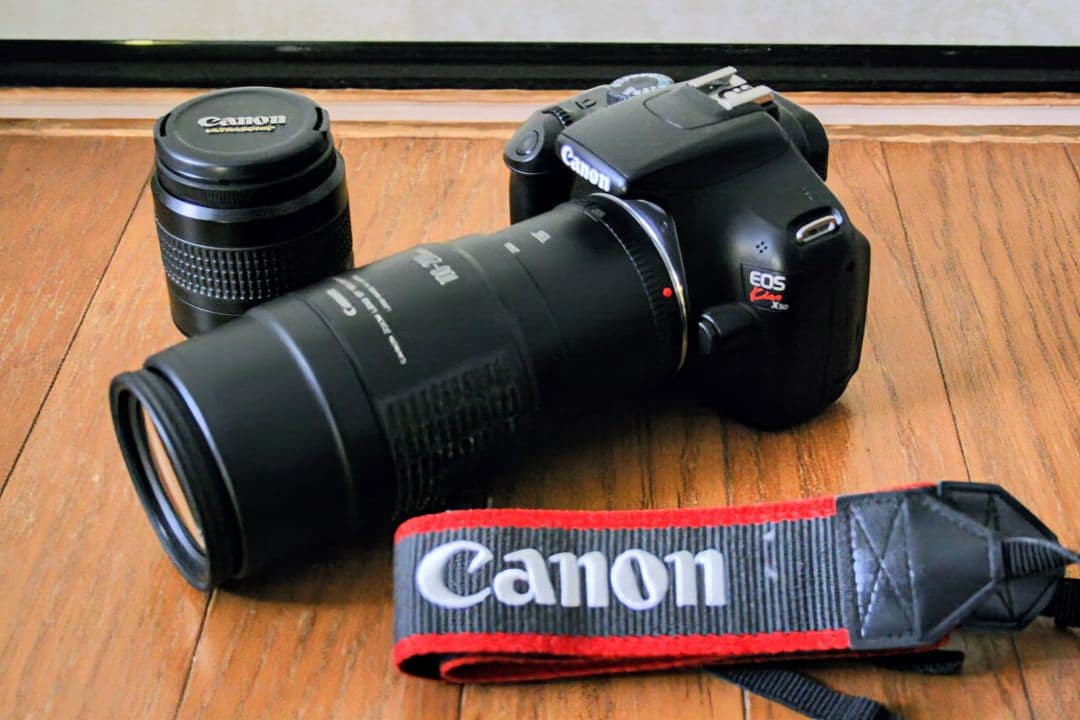 シャッター数少✨️早い者勝ち‼️Canon eos kiss X50