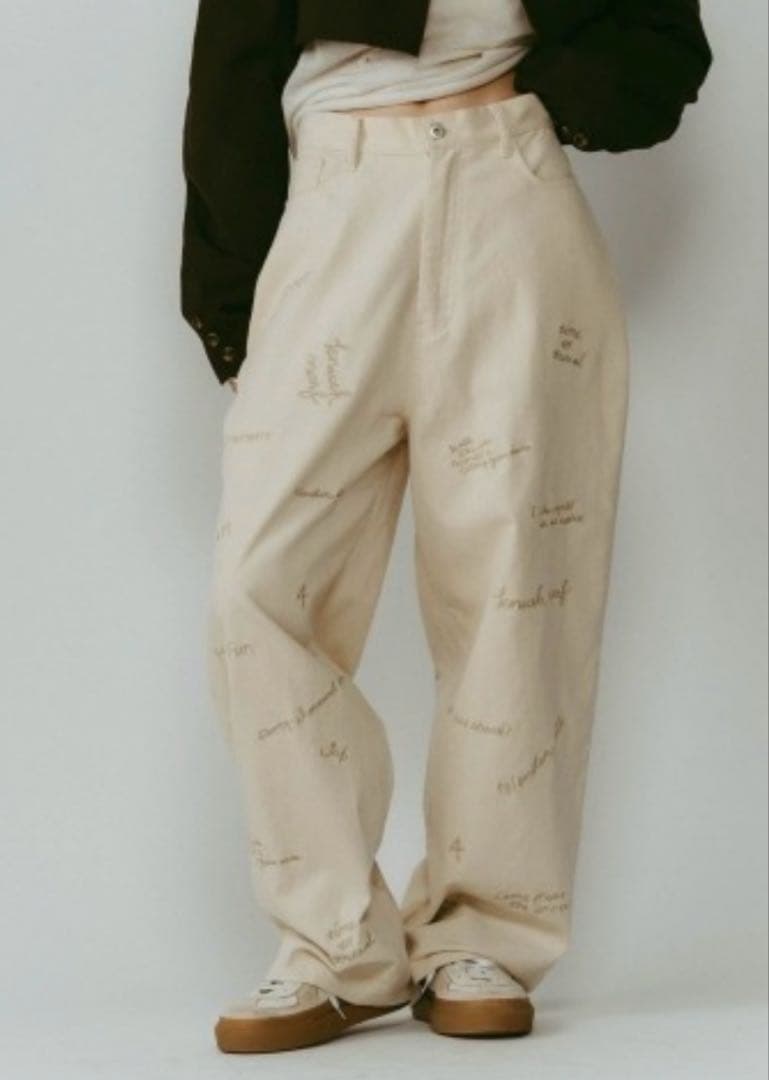未使用^_^knuthmarf★刺繍コーデュロイパンツ