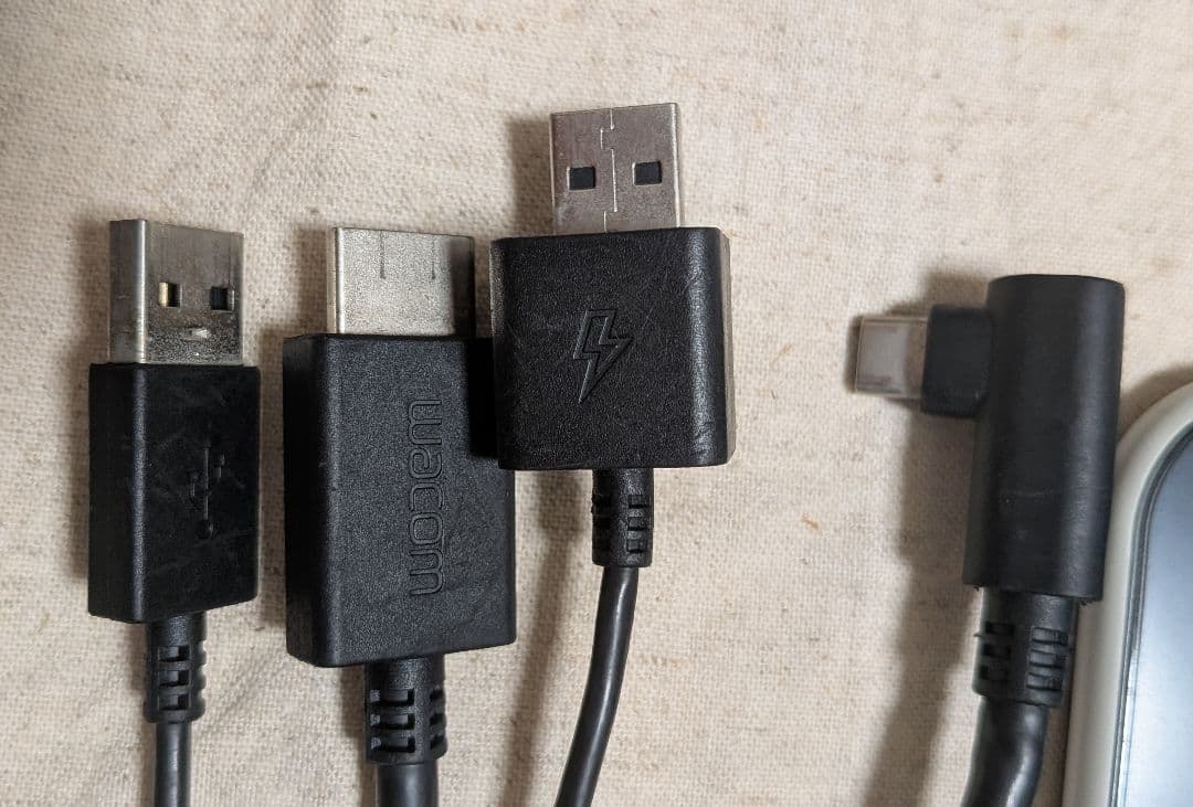 液タブ・ペンタブ Wacom One 13