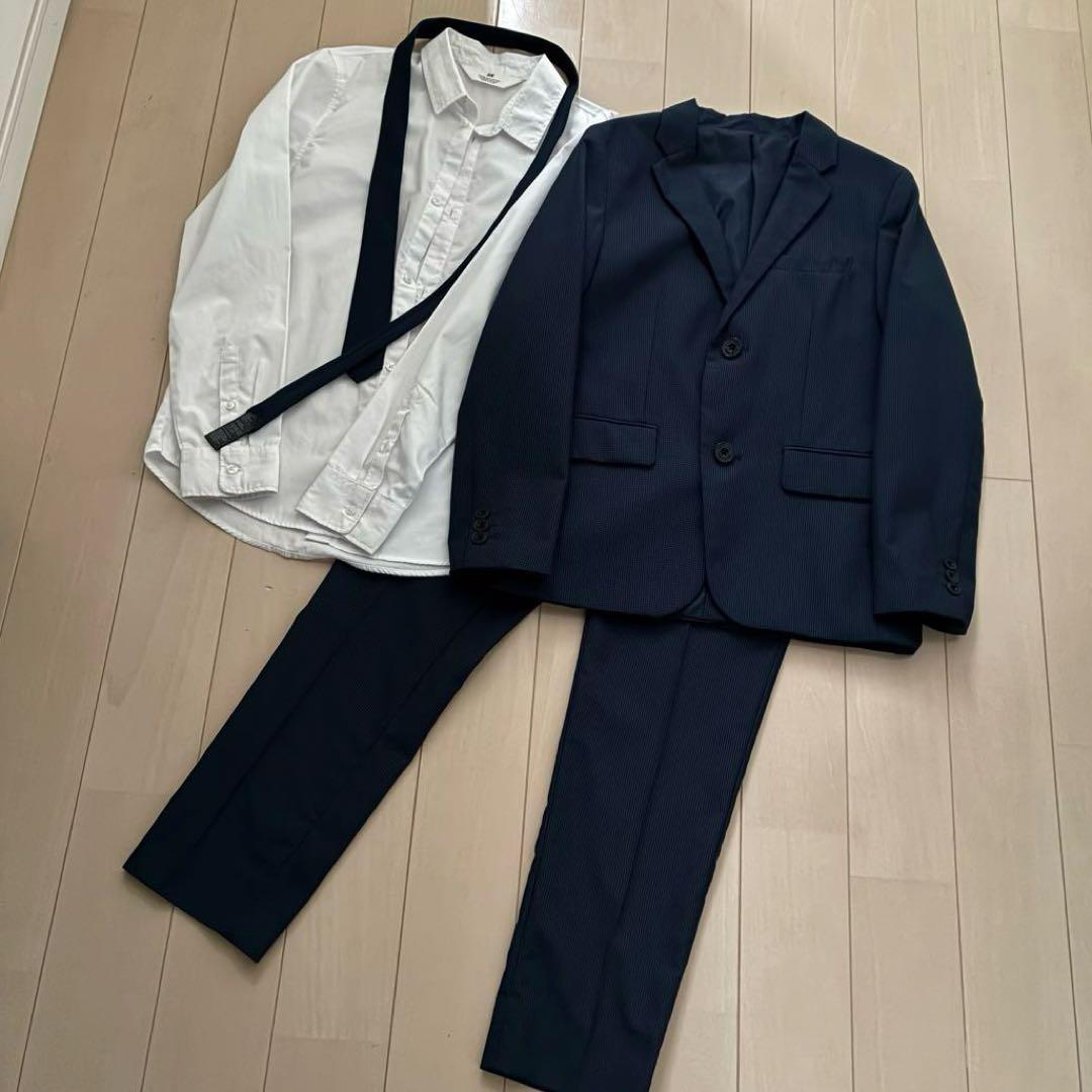 ☆★コムサイズム 150cm スーツ★☆ シャツ＆ネクタイのおまけ付き！