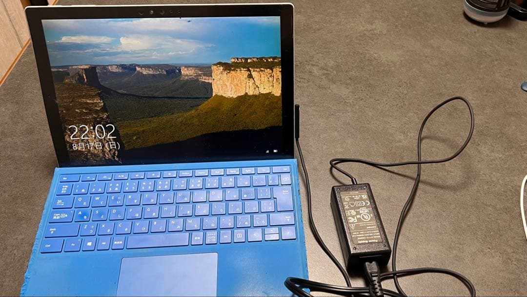 Microsoft Surface Pro4 ブルーキーボード付き ペンなし