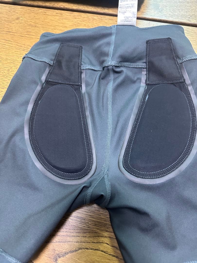 SIXPAD Hip Fit EMS機能付きエクササイズショーツS