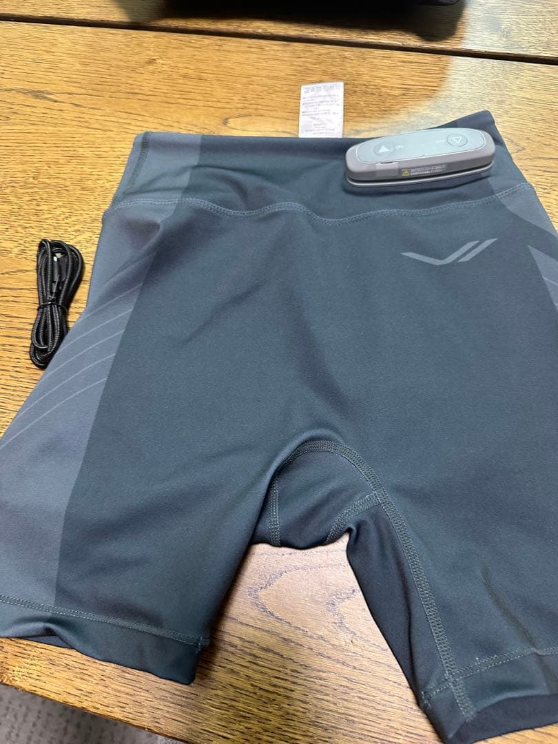 SIXPAD Hip Fit EMS機能付きエクササイズショーツS